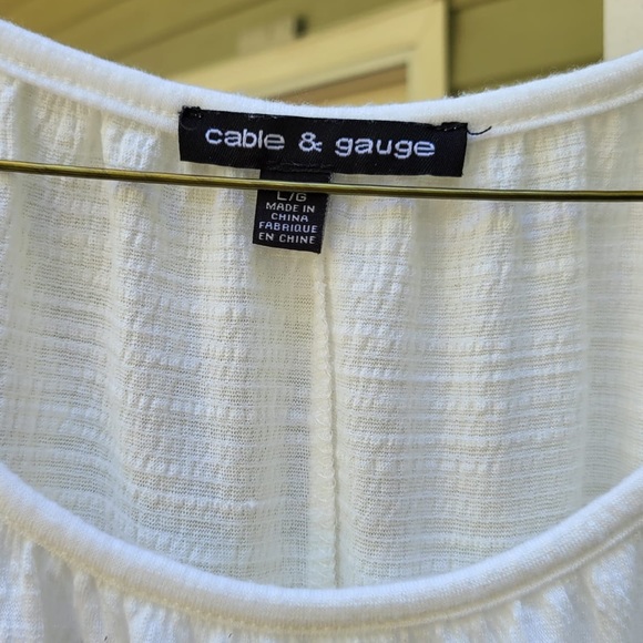 White long sleeved top - Picture 4 of 6